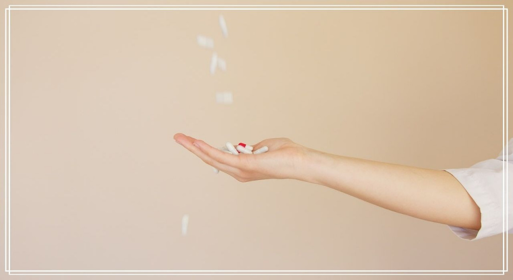 когда начинается ПМС, как облегчить ПМС, ПМС симптомы, диета при ПМС, таблетки от ПМС, как бороться с ПМС