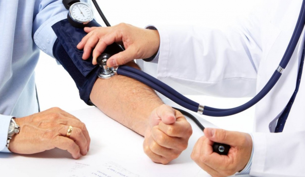 механический тонометр.jpg механический тонометр.jpg