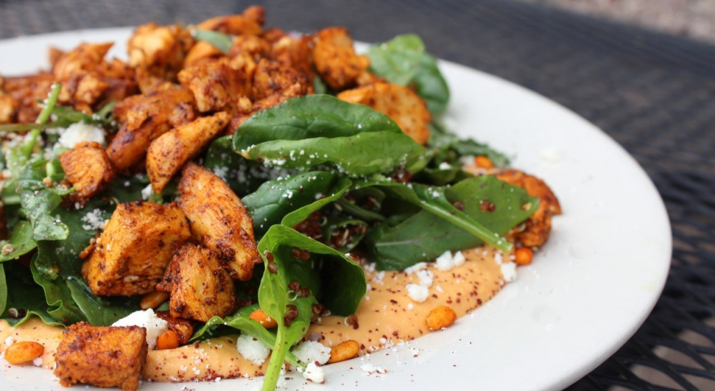 тыква, тыквенное пюре, что можно приготовить из тыквы, блюда из тыквы, тыква полезна, польза тыквы, какие витамины содержит тыква, тыквенные семечки, семечки тыквы, крем-суп из тыквы, тыквенные оладьи, тыквенный пирог, тыквенный латте, тыквенный хлеб