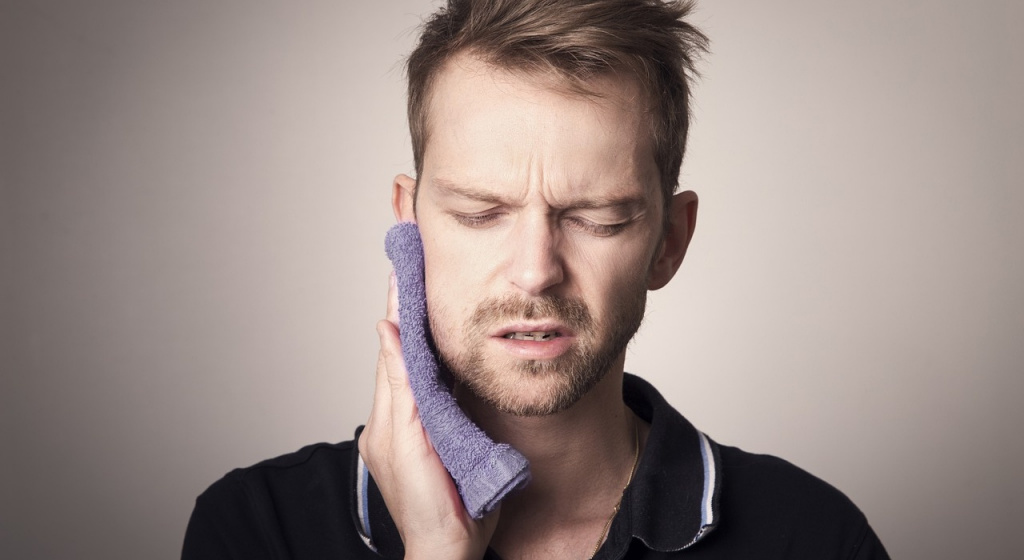 Зубная боль причины обезболивающее при зубной боли, обезболивающее от зубной боли, сильное обезболивающее при зубной боли, обезболивающие таблетки при зубной боли, как часто можно пить обезболивающее при зубной боли, лучшее обезболивающее при зубной боли, эффективное обезболивающее при зубной боли, что выпить если болит зуб, таблетка от зубной боли, зубная боль, нимесил от зубной боли, кетанов от зубной боли, средства от зубной боли, сильная зубная боль, препараты от зубной боли, при зубной боли, что делать если болит зуб, болит зуб, зуб реагирует на холодное и горячее, зубная боль причины, боль в зубе, зубная боль, лекарственные средства, анальгетики от зубной боли, нпвс при зубной боли, лекарственное средство, обезболивающее средство