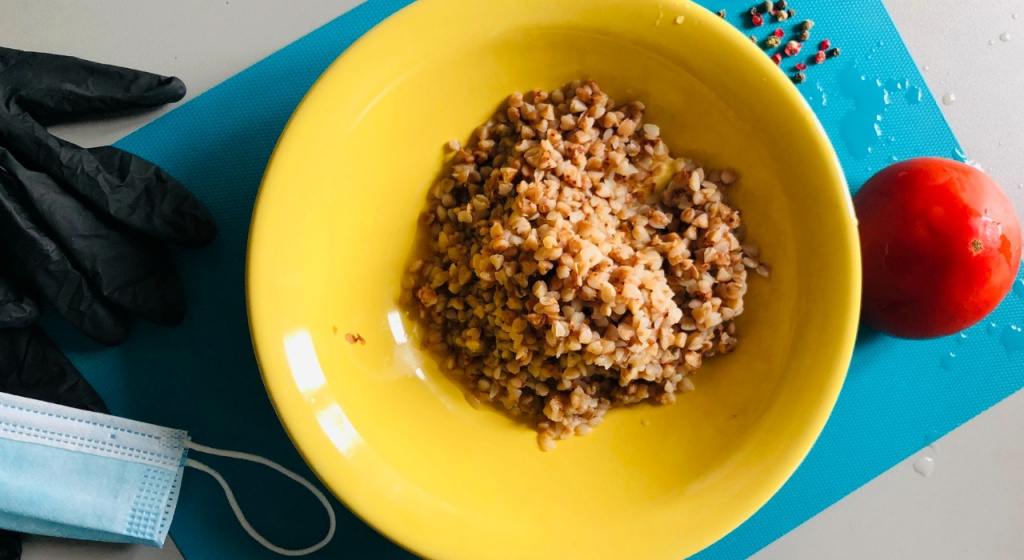 самая полезная каша, какая каша самая полезная, гречка, чем полезна гречка, гречневая крупа, гречневая каша, полезные вещества в гречке, киноа, пищевая ценность гречки, зеленая греxка, калорийность гречки, самая полезная крупа, сколько питательных веществ в гречке, зеленая гречка, гречка для похудения, можно ли есть гречку каждый день